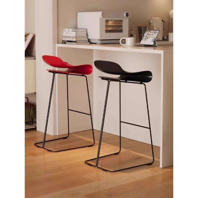 세련된 현대식 주방 아일랜드 및 홈 바용 좌석, 곡선형 - Home Bar Seating 리뷰 및 가격